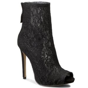 Guess Arya Lace Booties